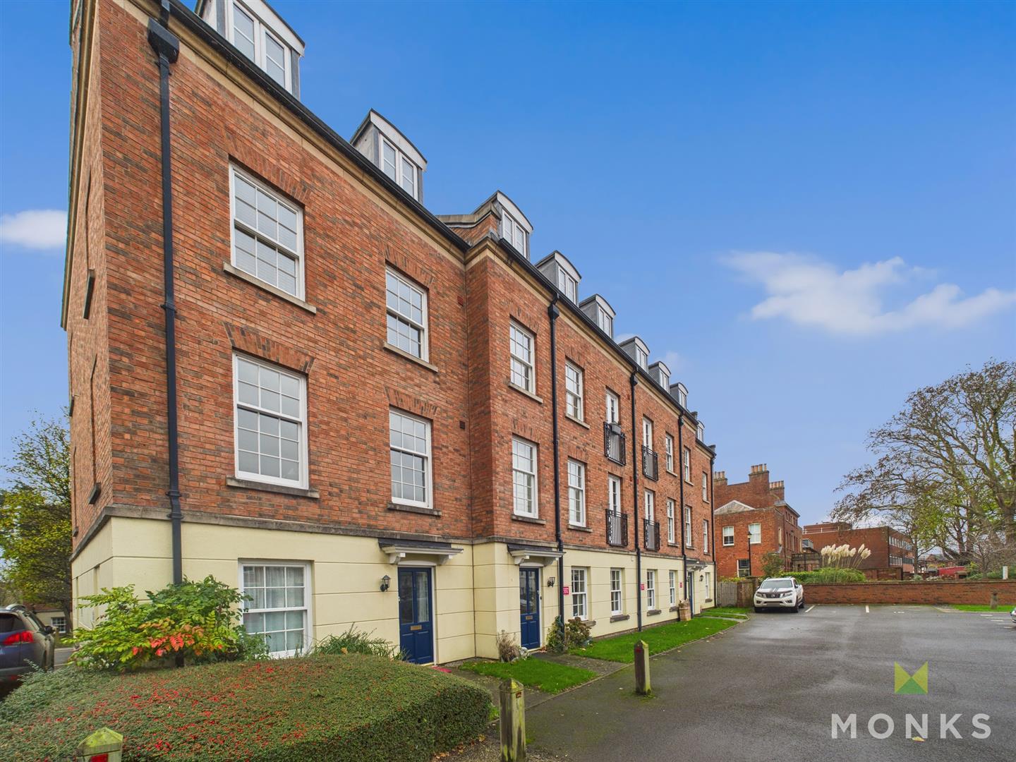 7 Belgravia Court Abbey Foregate, Shrewsbury, SY2 6BW For Sale